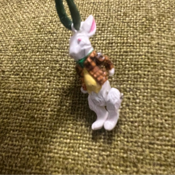 Hantel Vintage Victorian Alice In Wonderland Miniature Pendant Jointed Moving - Picture 6 of 9